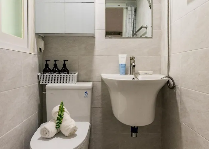 Hong - 3br 2bath House 6min To Subway *