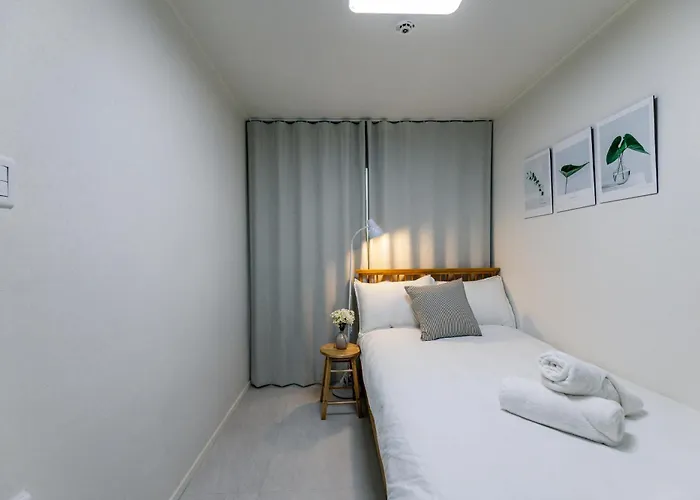 Hong - 3br 2bath House 6min To Subway Villa *
