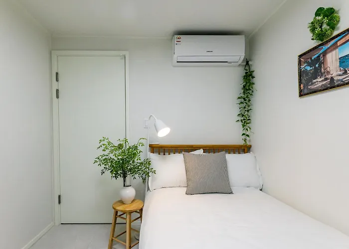 Hong - 3br 2bath House 6min To Subway * Seoul