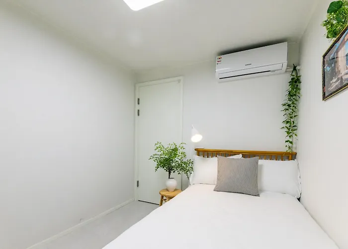 Villa Hong - 3br 2bath House 6min To Subway *
